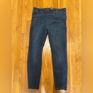 Liverpool Dark Wash pull on Skinny Jeans